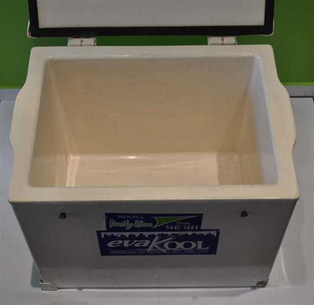 Esky 120Lt White Fibreglass