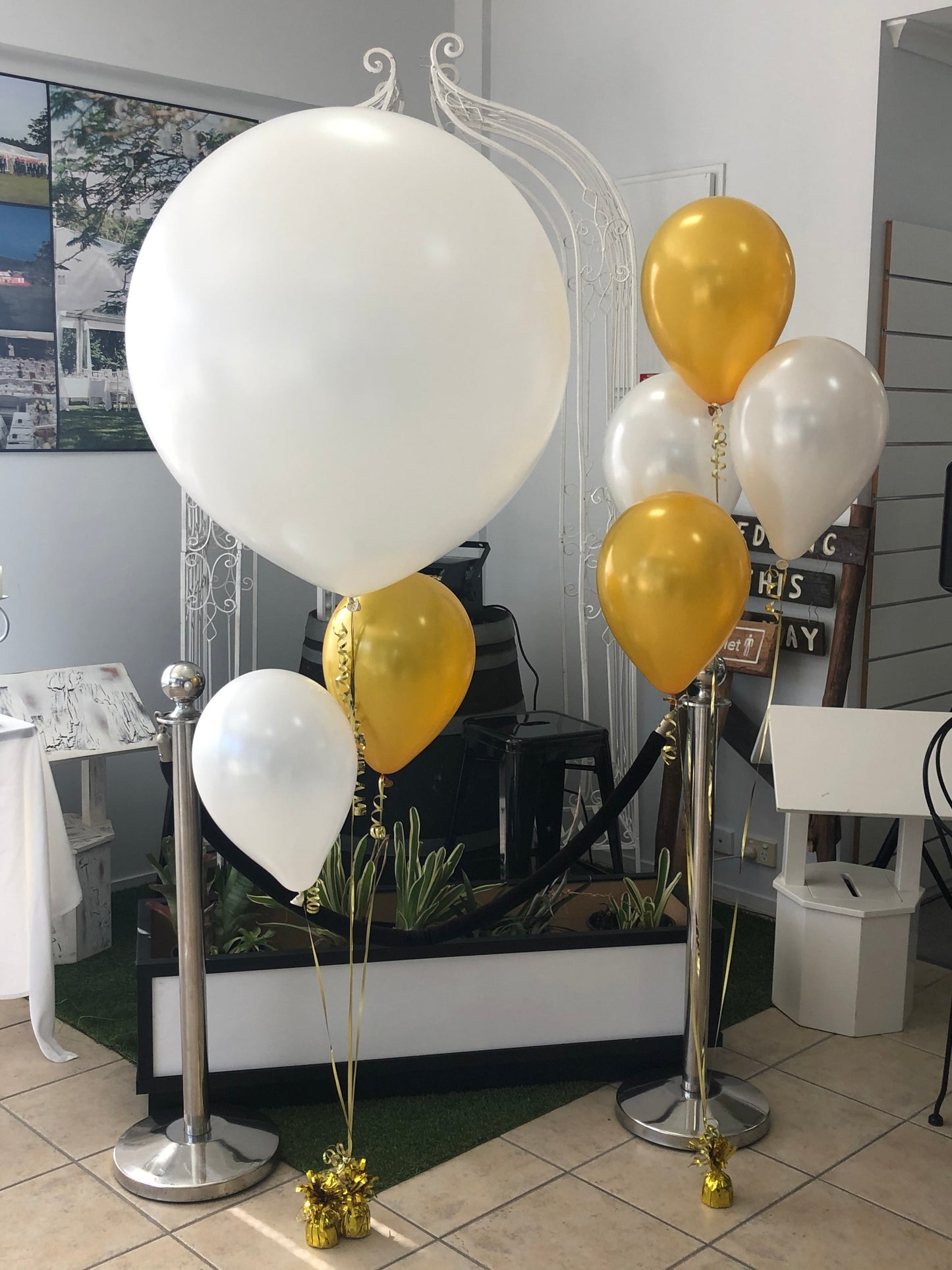 90cm & 60cm helium filled balloons
